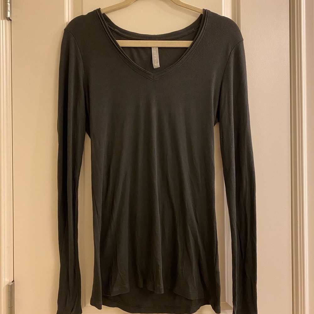 Athleta Cloudlight V Neck Top